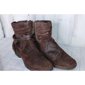 BORN Brown Short Side Zipper Leather 9.5 Women's Boots